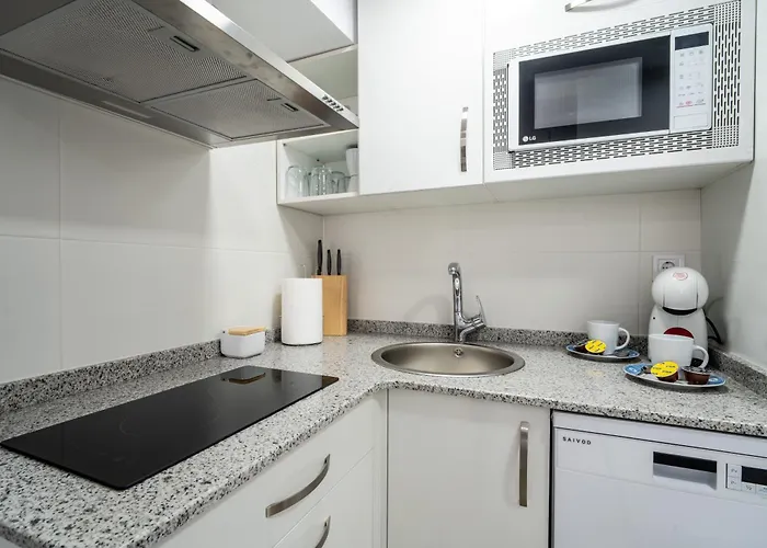 Piso Nuevo En El Centro De Apartamento