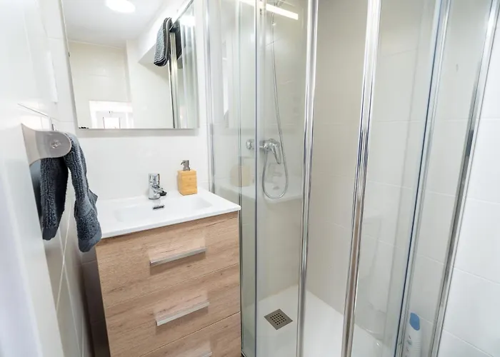 アパート Piso Nuevo En El Centro De サンタンデール