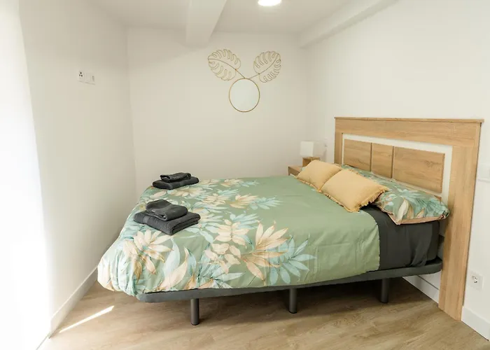 Piso Nuevo En El Centro De * サンタンデール